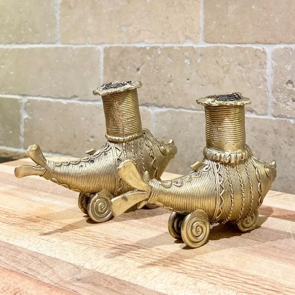 Candle Stand / Holder - Brass Dhokra Fish Shape - Vintage - Handmade Set of 2 - Picture 8 of 9